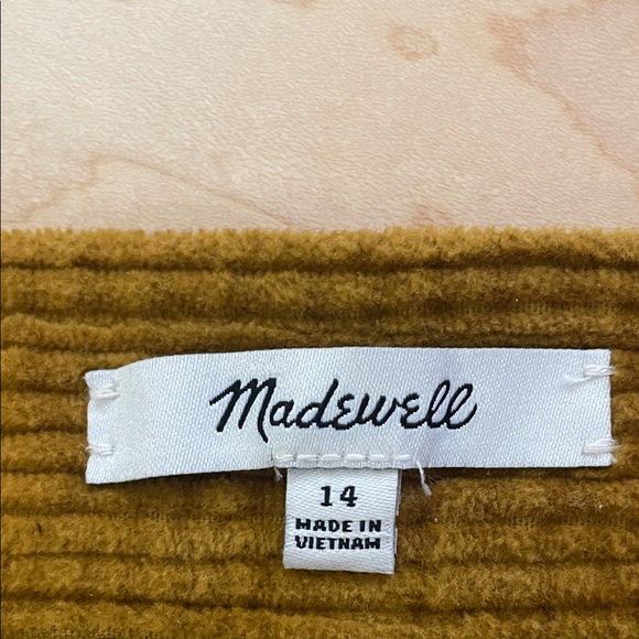 Madewell Corduroy size 14 Skirt Golden Ribbed Knit NWOT Patch Pocket Egyptian - Picture 3 of 9
